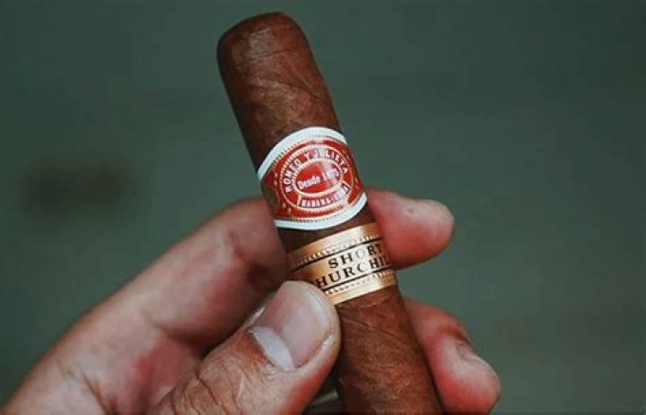 Are Cuban cigars punched?