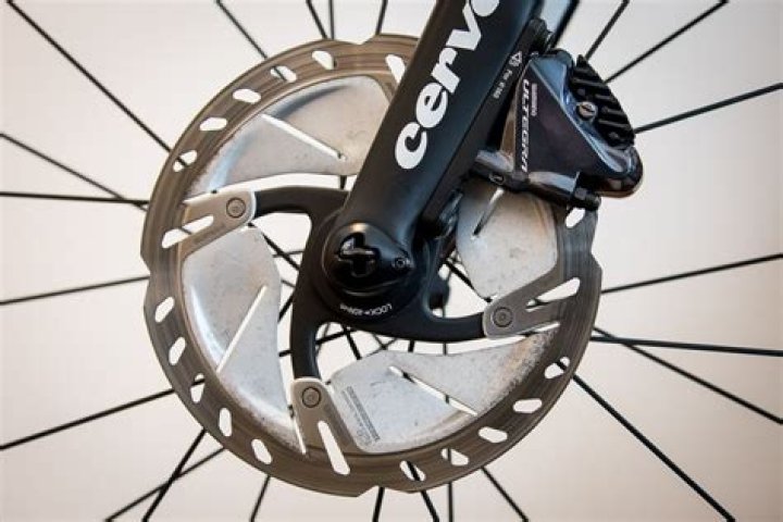 Are disc brakes good for road bikes?
