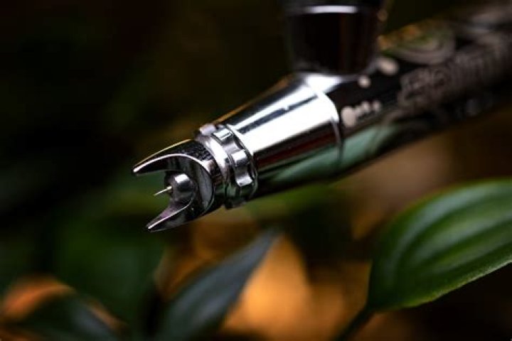 Are harder and Steenbeck airbrushes any good?