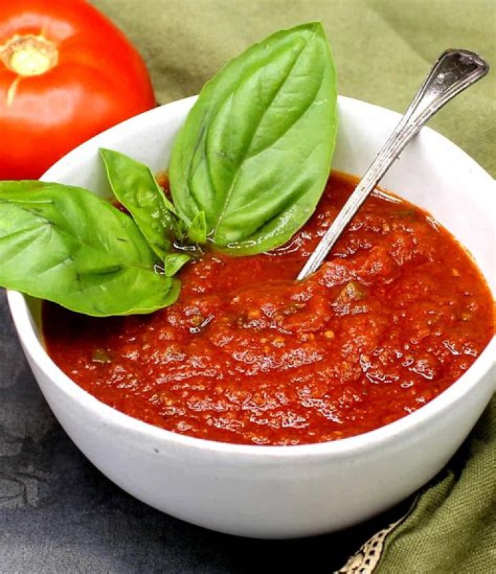 Can I sell homemade tomato sauce?