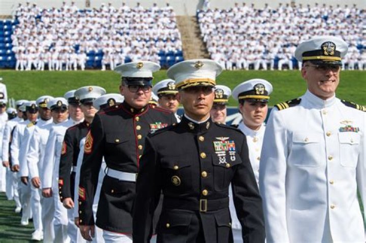 Can Marine officers be infantry?