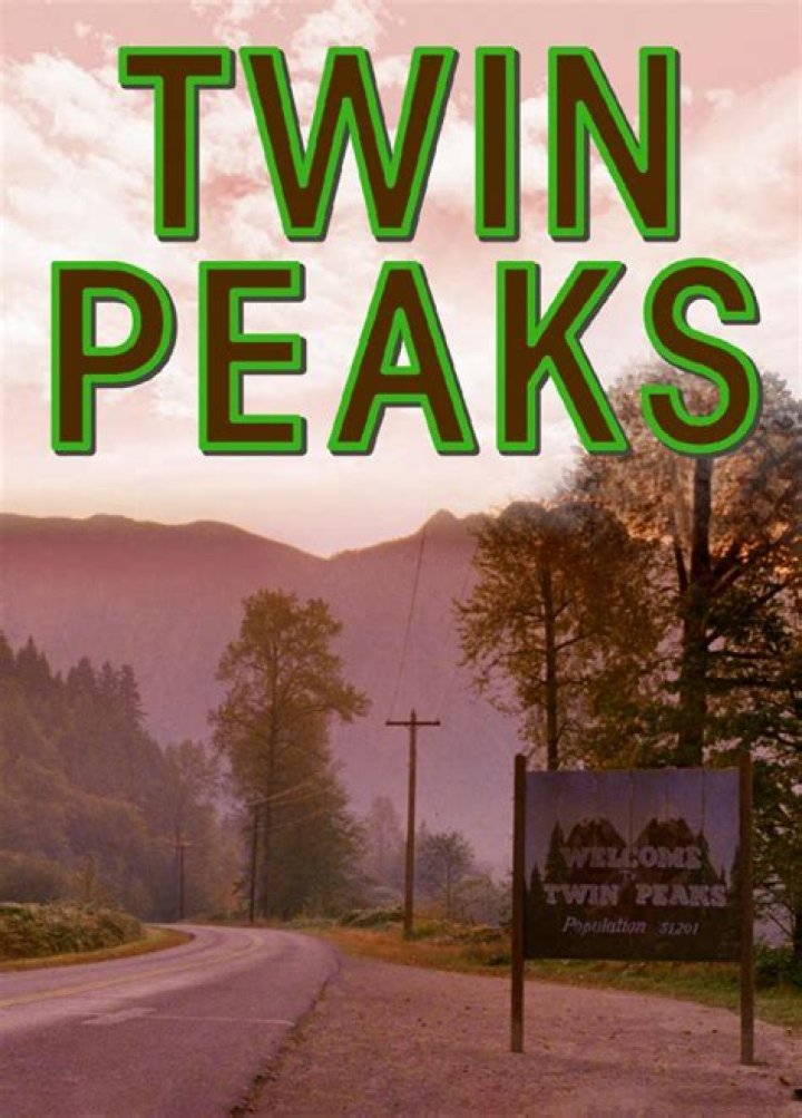 Can you go to Twin Peaks at night?
