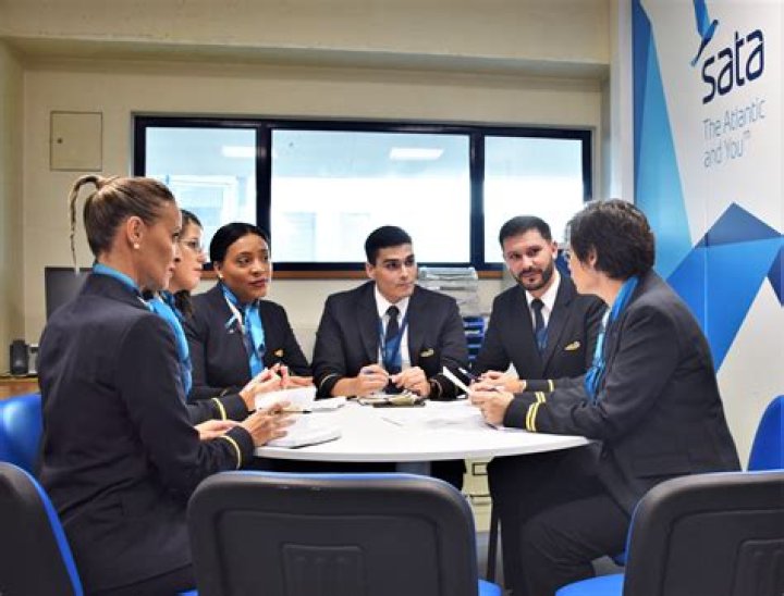 Can you work as cabin crew with a criminal record?