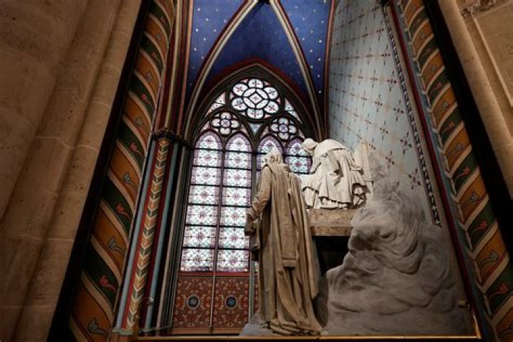 Did Notre Dame have a dog mascot?