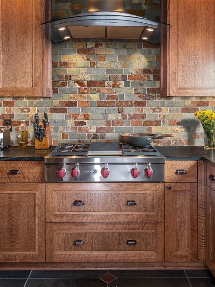 Does brick make a good backsplash?