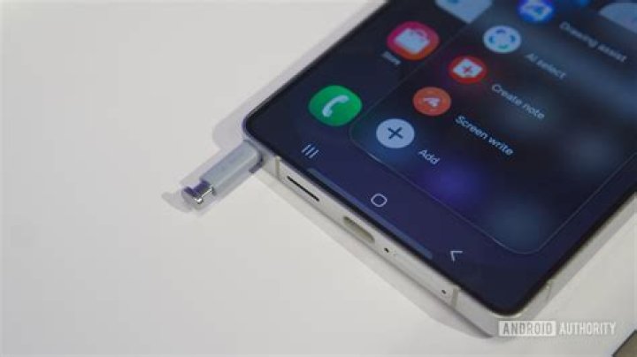 Does Samsung S4 support S Pen?