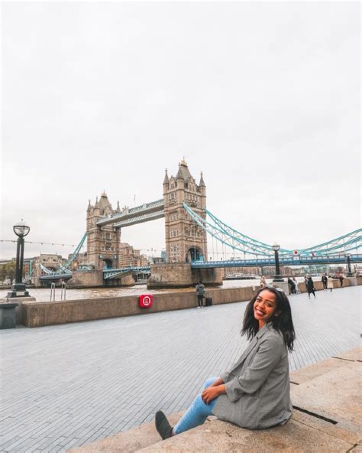 How can I get job in London?