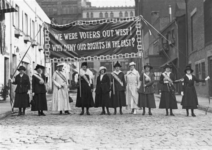 How can suffragists be described?