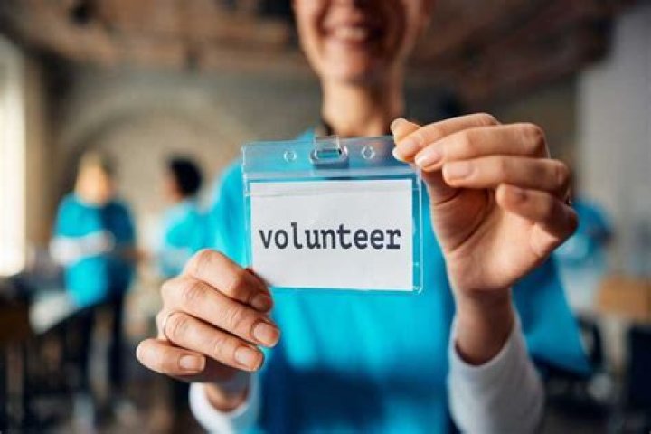 How do I find local volunteer work?