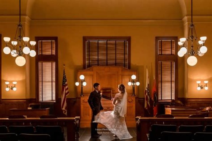 How do you get married at a local courthouse?