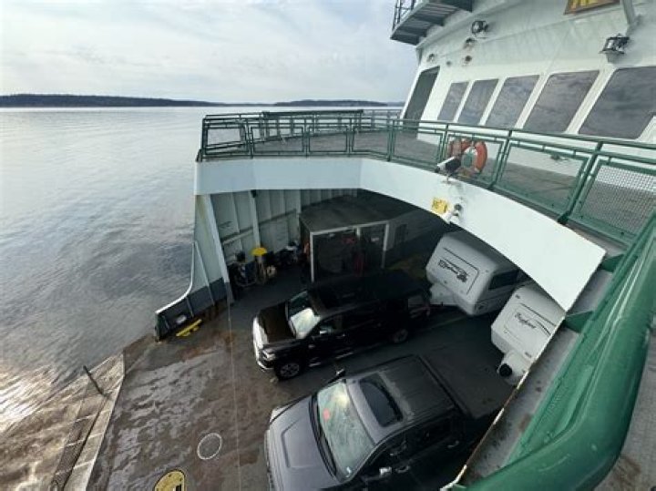 How long is the ferry ride from Coupeville to Port Townsend?