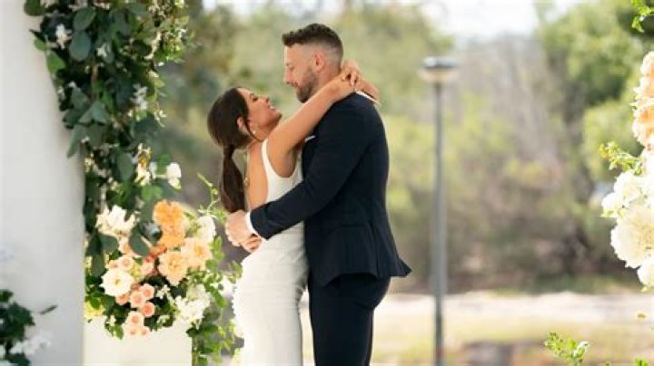 How many couples are still together from married at first sight?