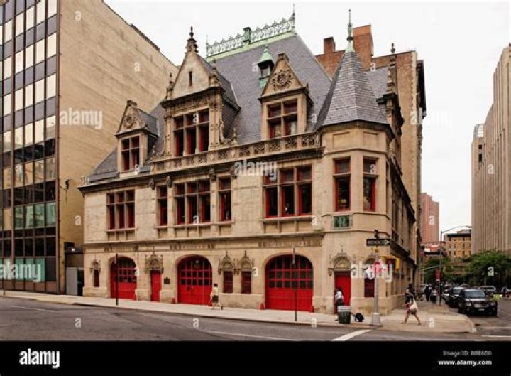 How many fire stations are there in New York City?