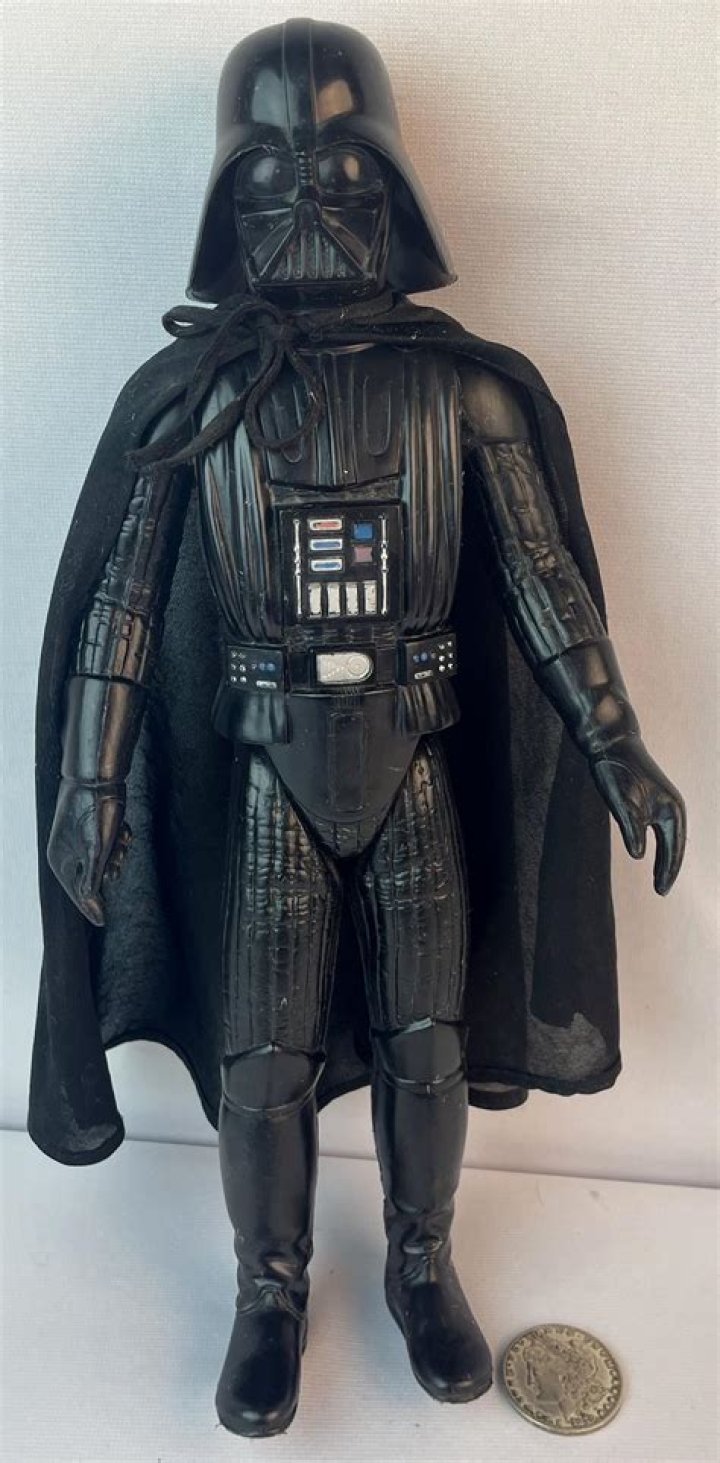 How much is a 1977 Darth Vader figure worth?