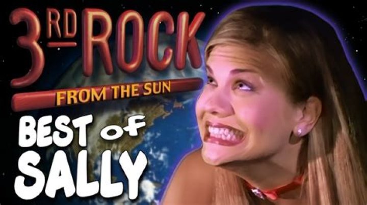 How old was Kristen Johnston in 3rd Rock from the Sun?