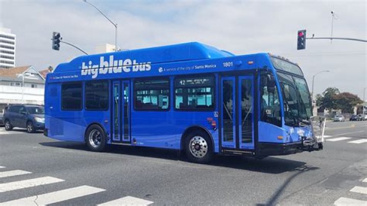 Is Big Blue Bus Free in LA?