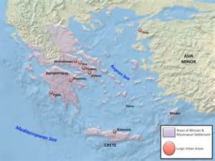 Is Crete a Minoan or Mycenaean?