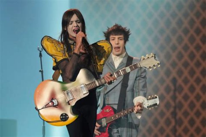 Is Lucio Dalla still alive?