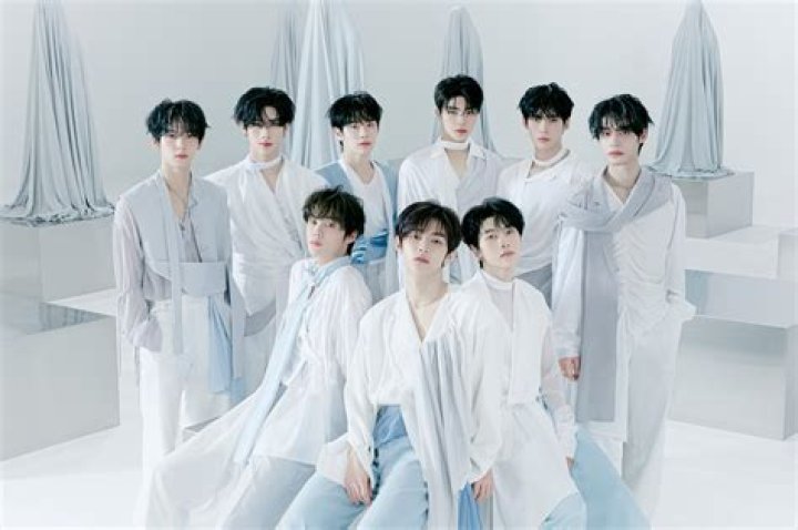 Is Sechskies disband?