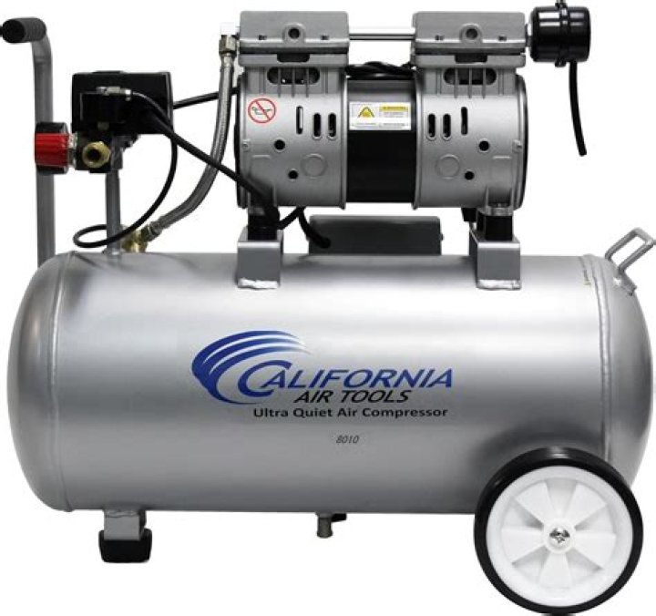 Is the California air tools ultra quiet air compressor oil free?