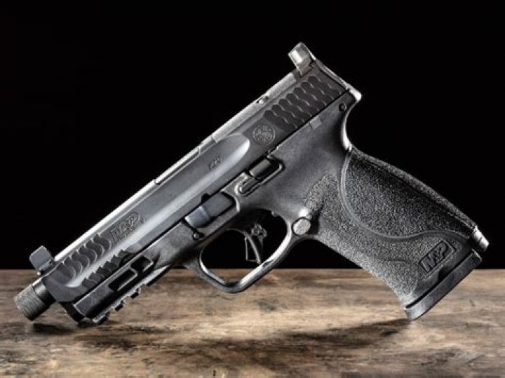 Is the Smith and Wesson M&P 40 A good gun?