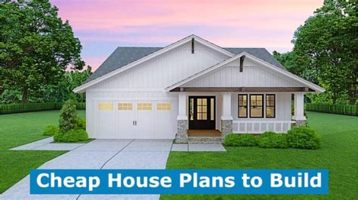 What is the cheapest style of house to build?