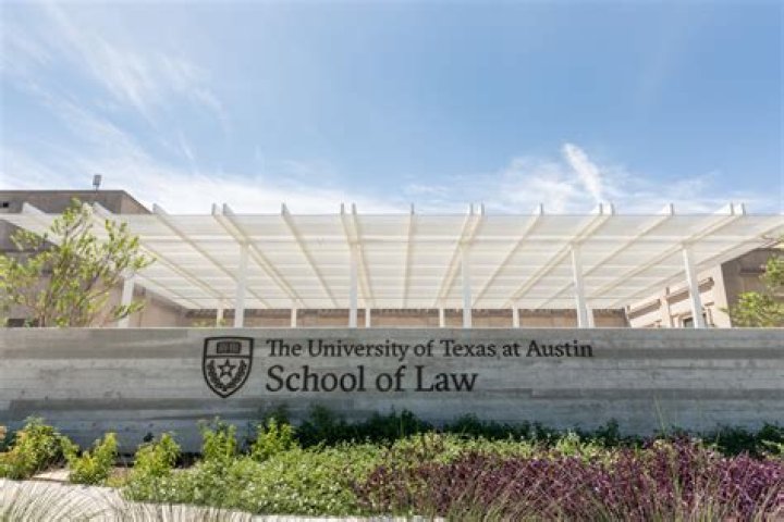 What is the number 1 law school in Texas?