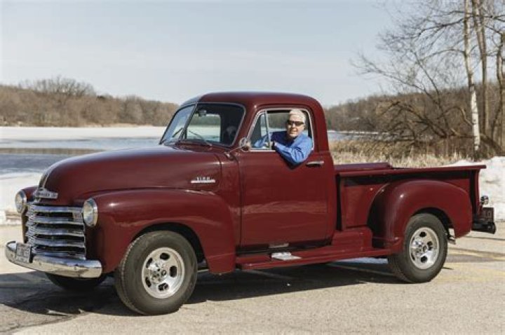 What is the wheelbase of a 1953 Chevy pickup?