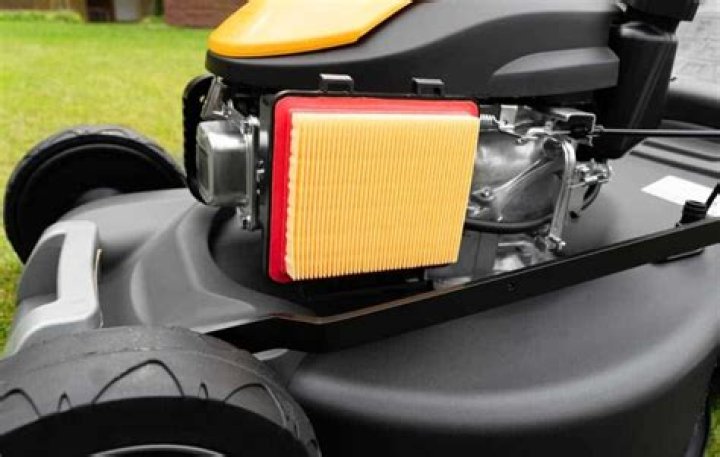 What oil goes in a masport lawn mower?