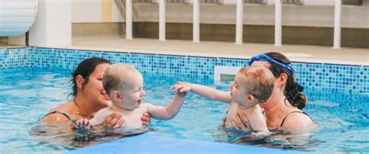When can babies start swimming classes?