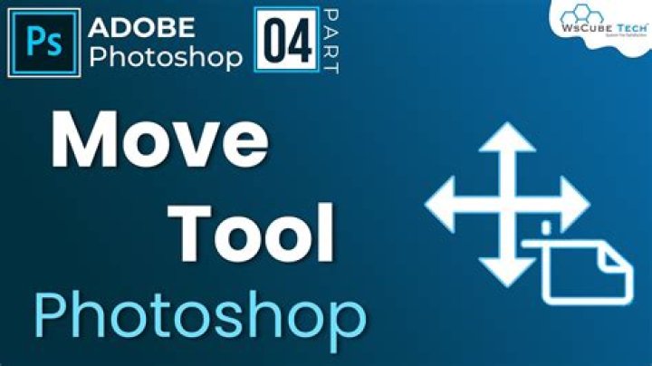 Where is the move tool in Photoshop CC?