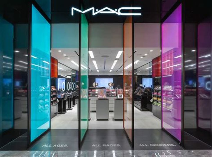 Which stores sell Mac makeup?