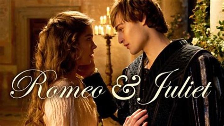 Who are the female characters in Romeo and Juliet?