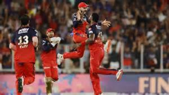Who won today IPL match RCB vs KKR?