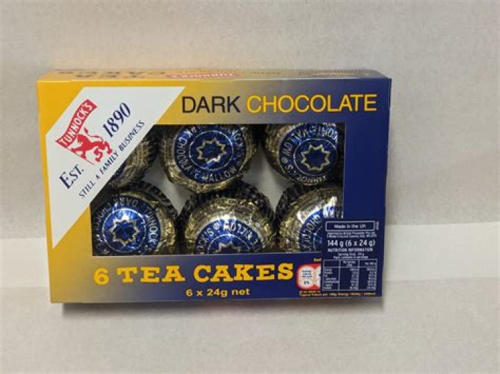 Why are Tunnocks Tea Cakes banned from RAF cockpits?