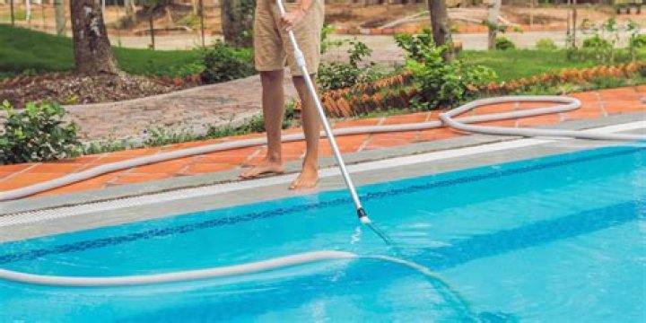 Why does pool cleaner gets stuck on main drain?