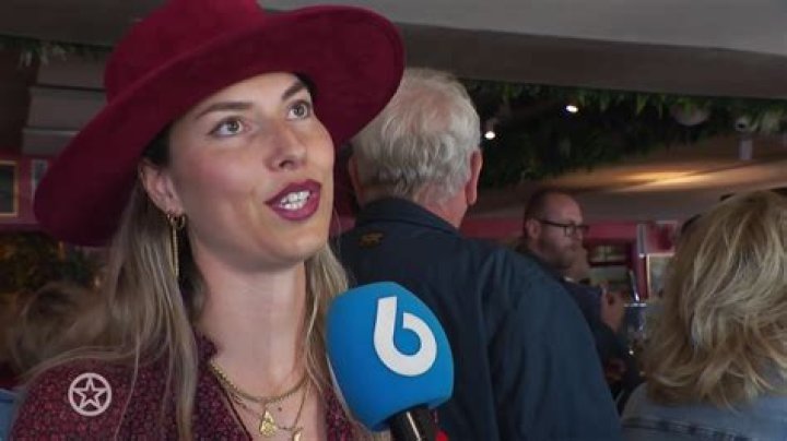 Why is Anouk not on the voice?